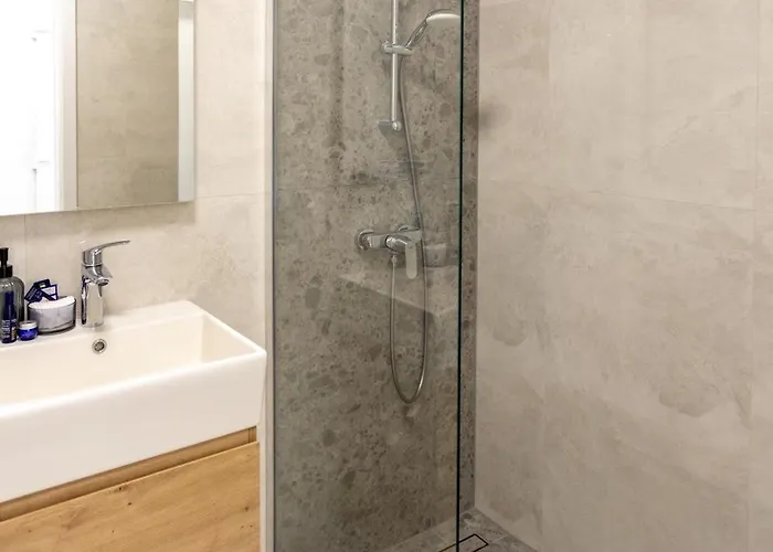 Val - Modern Πούλα